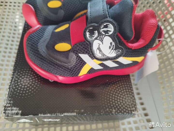 Кроссовки Adidas Disney