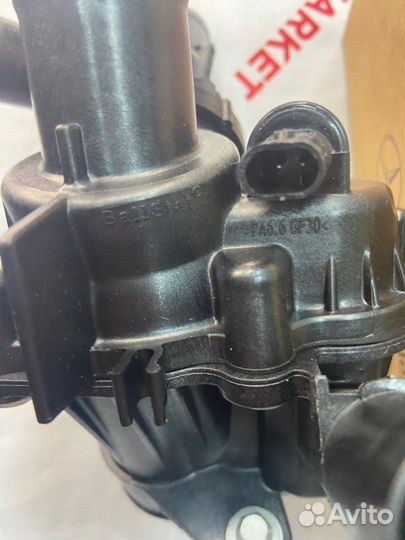 Термостат охлаждения Mercedes-Benz