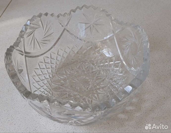 Хрустальные салатницы, конфетницы