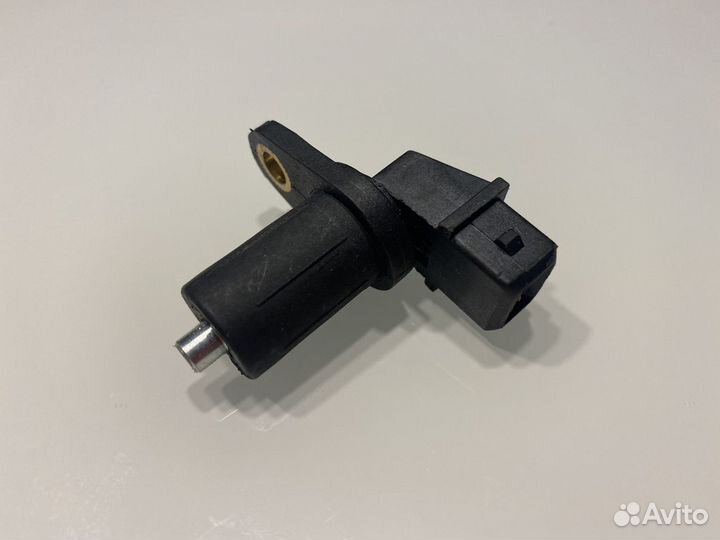 Датчик коленвала BMW e39 e38 e90 e60 e31 e64