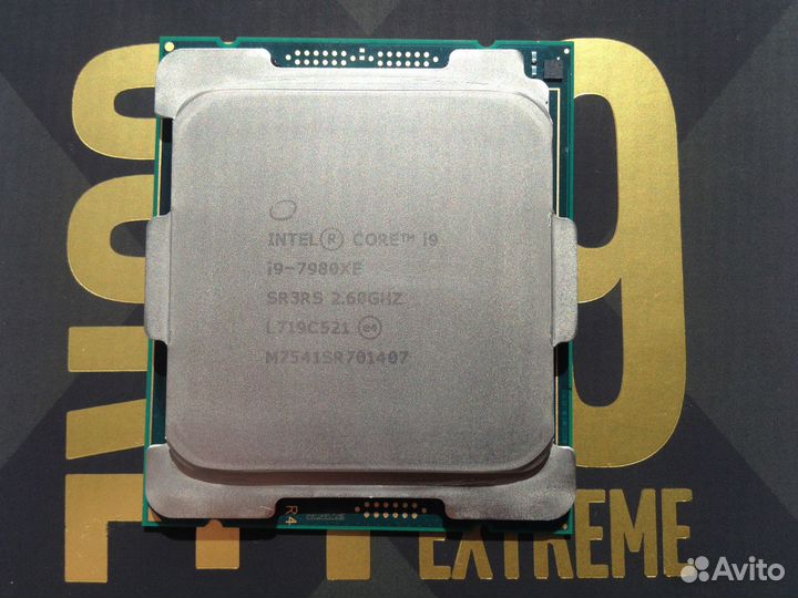 Core i9 7980XE, 18 ядер, сокет 2066