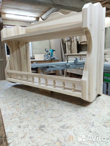 Полка деревянная