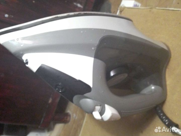 Утюг с парогенератором