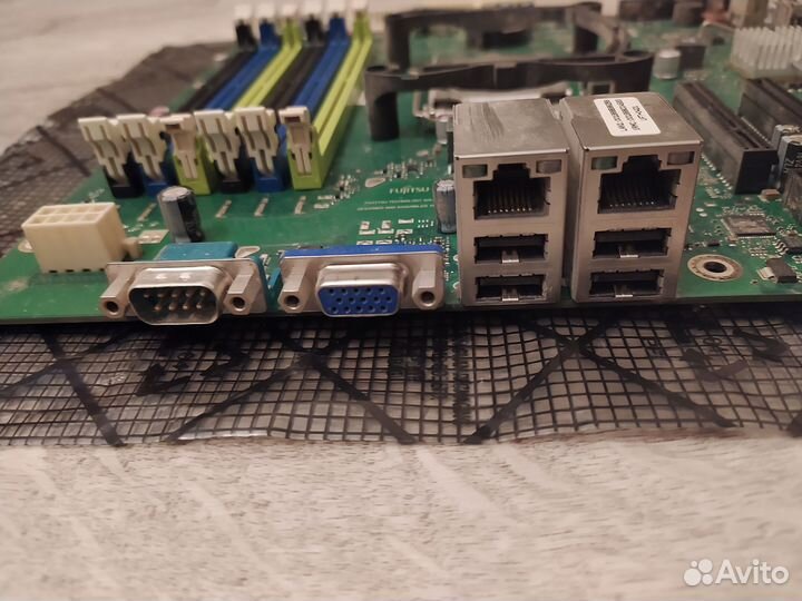 Материнская плата Fujitsu d2759-a13 + CPU + бп