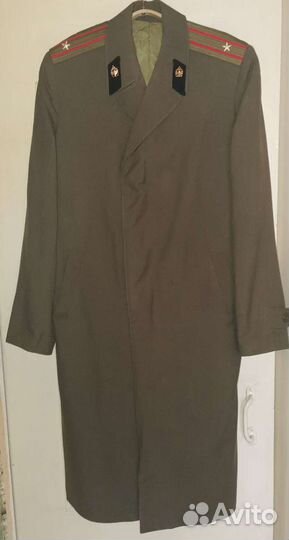 Плащ офицерский