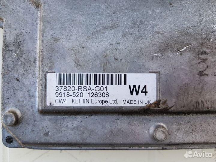 Блок управления двигателем Honda Civic 2010 5D 1.8