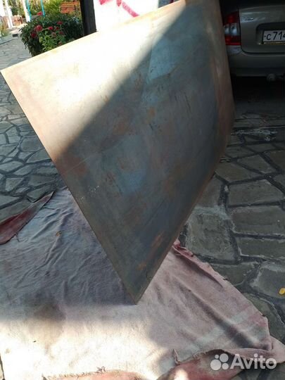 Лист металлический2, 5мм