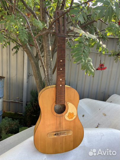 Гитара и струны для гитары СССР