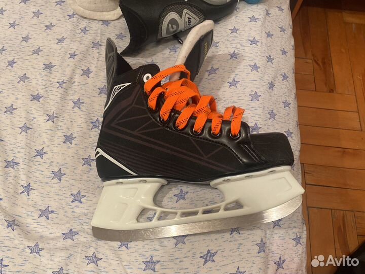 Хоккейные коньки bauer детские