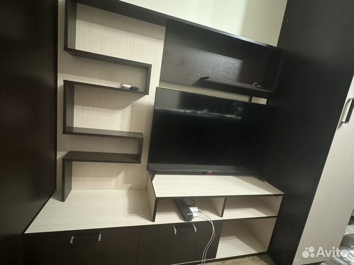 Стенка в гостиную