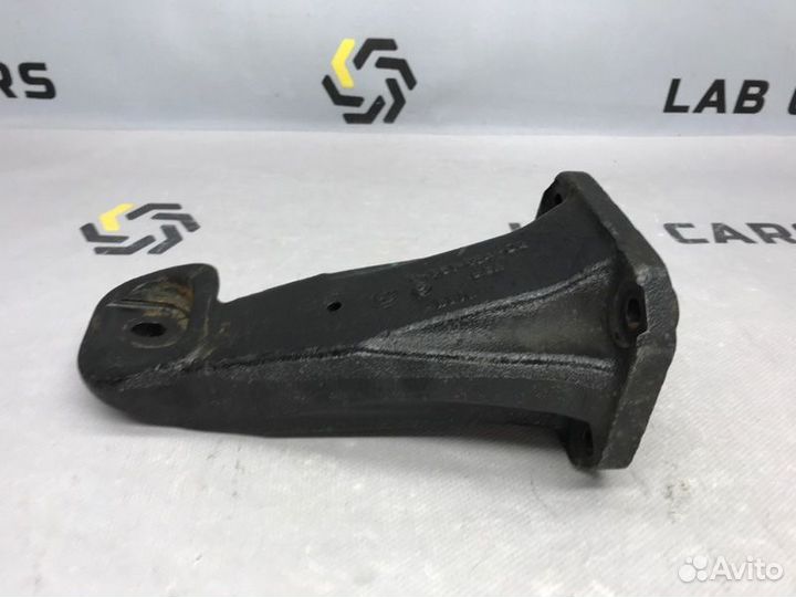 Кронштейн опоры двигателя правый Bmw Х5 E53