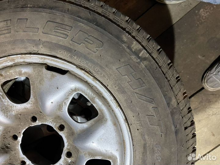 Запасное колесо Toyota Hilux 7