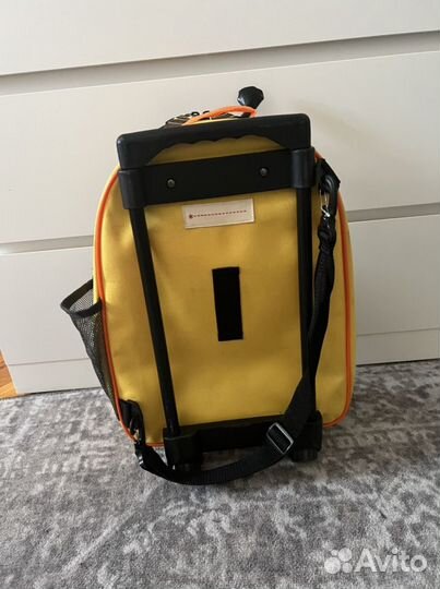 Детский чемодан пчелка на колесиках