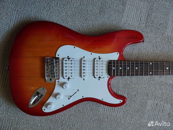 Электро гитара Samick стратокастер, Корея