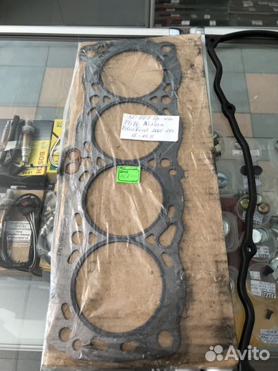 Комплект прокладок двигателя Nissan Bluebird