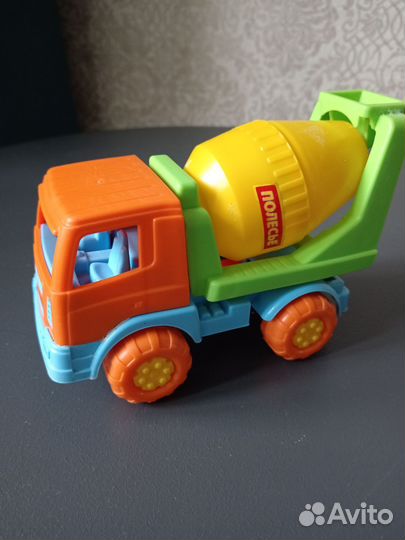 Детские игрушки