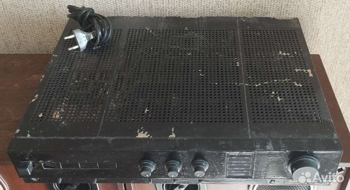 Комплект колонки с усилителем