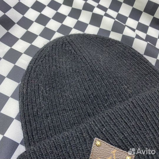 Шапка LV