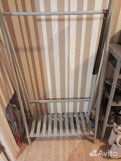 Вешалка напольная