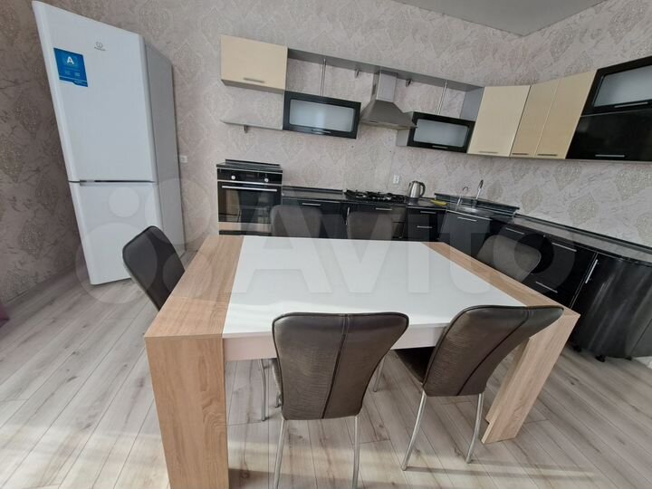 Коттедж 142,8 м² на участке 6 сот.