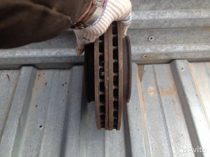 Диск тормозной передний Hyundai Solaris RB G4FA