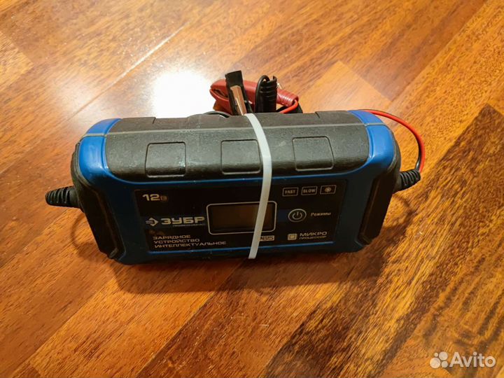 Зарядное устройство зубр 59303 8А