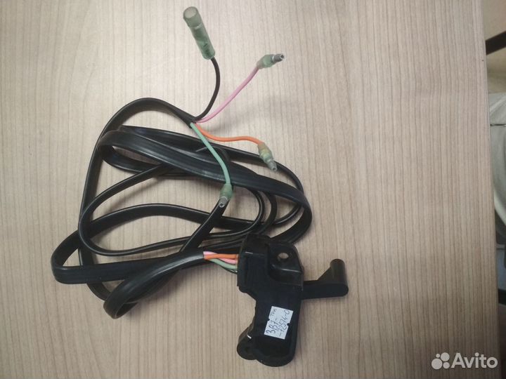 Датчик гидроподъема Tohatsu 3B7-72574-0