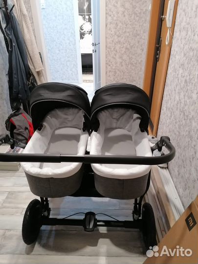 Коляска для двойни 2 в 1