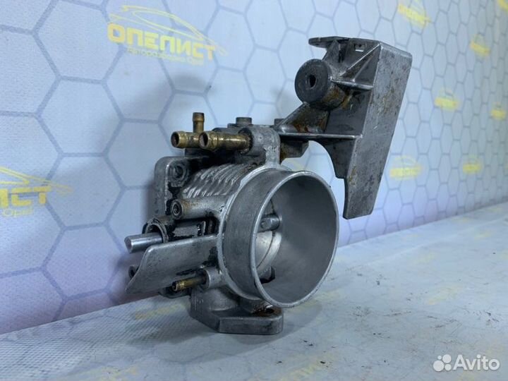 Дроссельная заслонка Opel Vectra B X18XE 1996