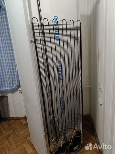 Холодильник бу Атлант 205 см