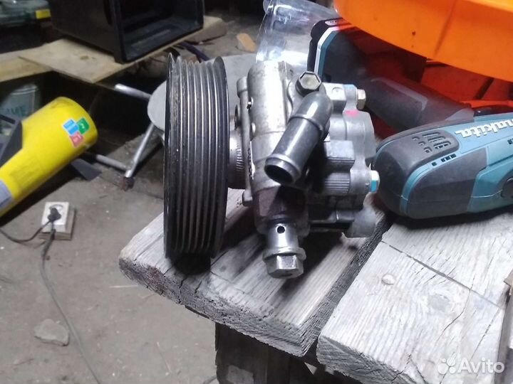 Насос гидроусилителя toyota kluger