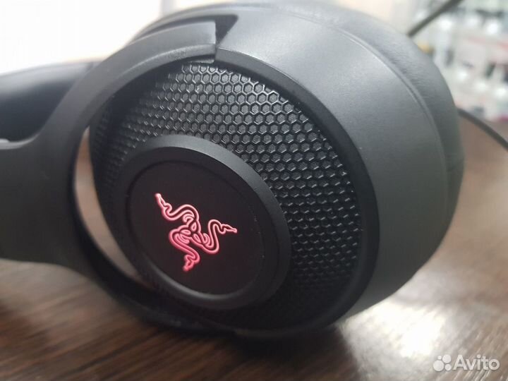 Проводная гарнитура Razer Kraken V3 X