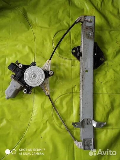 Стеклоподъемник зад правый Subaru Outback BR9 2010