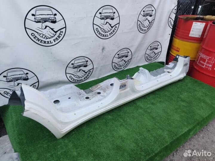 Порог кузова правый Toyota Land Cruiser HDJ101