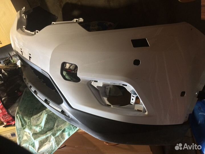 Nissan X-trail T32 Передний бампер