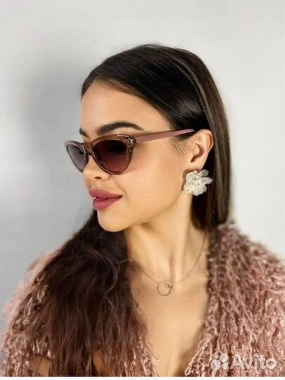 Солнцезащитные очки женские