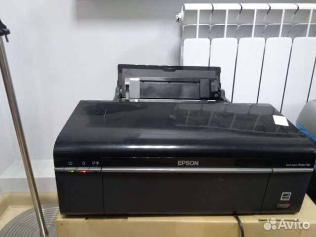 Цветной принтер Epson Stylus Photo T50 на запчасти