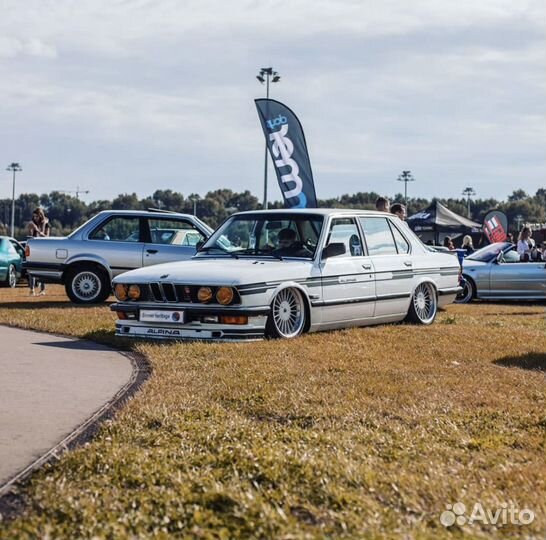 BMW 5 серия 2.8 МТ, 1988, 200 000 км
