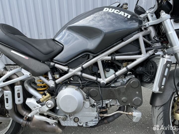 Ducati monster S4R