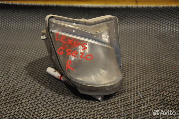 Туманка правая Lexus IS250 GSE20