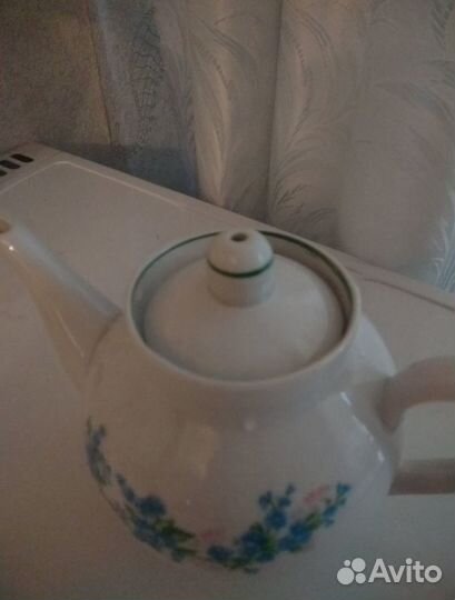 Заварочный чайник, молочник, сахарница