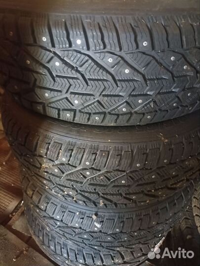 Tigar SUV Ice 215/65 R16 102T