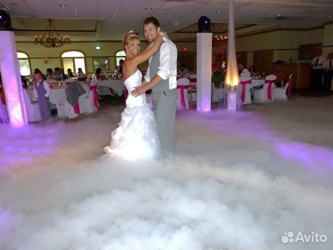 Аренда генератора тяжёлого дыма на свадьбу