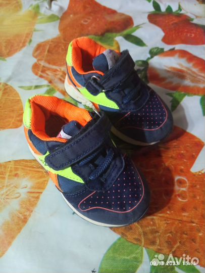 Детская обувь цена договорная