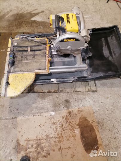 Плиткорез электрический водяной 1200 бу