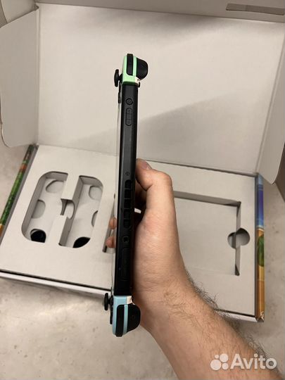 Прошитая Nintendo Switch rev. 2 Animal Crossing