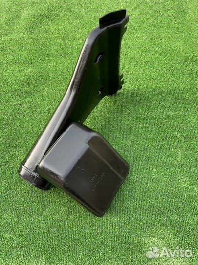 Воздухозаборник Mitsubishi Galant EA, 2.0