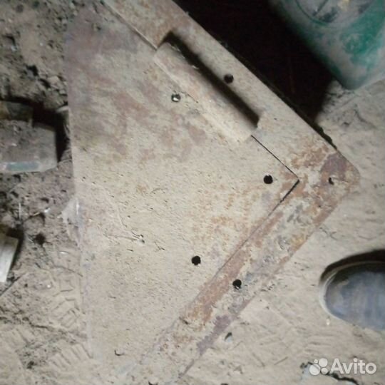 Шарниры на гаражные ворота