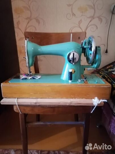 Машинка швейная Подольск