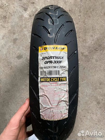 Резина мото 120 60 17 Dunlop Sportmax GPR-300